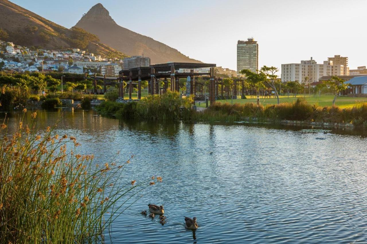 Luxury Apartment, Near V&A Waterfront And Cpt Stadium Cape Town Exterior foto